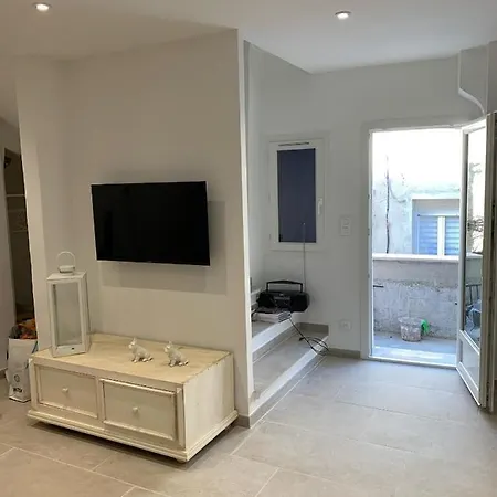 Holiday home Maison De Village Pierrerue